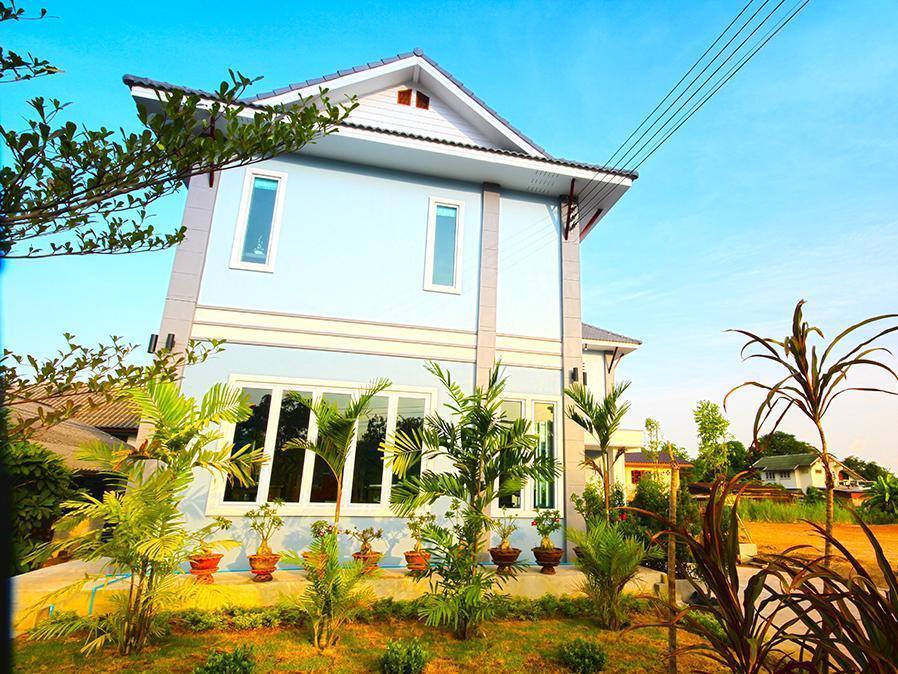 Blue House Sukhothai Exteriör bild
