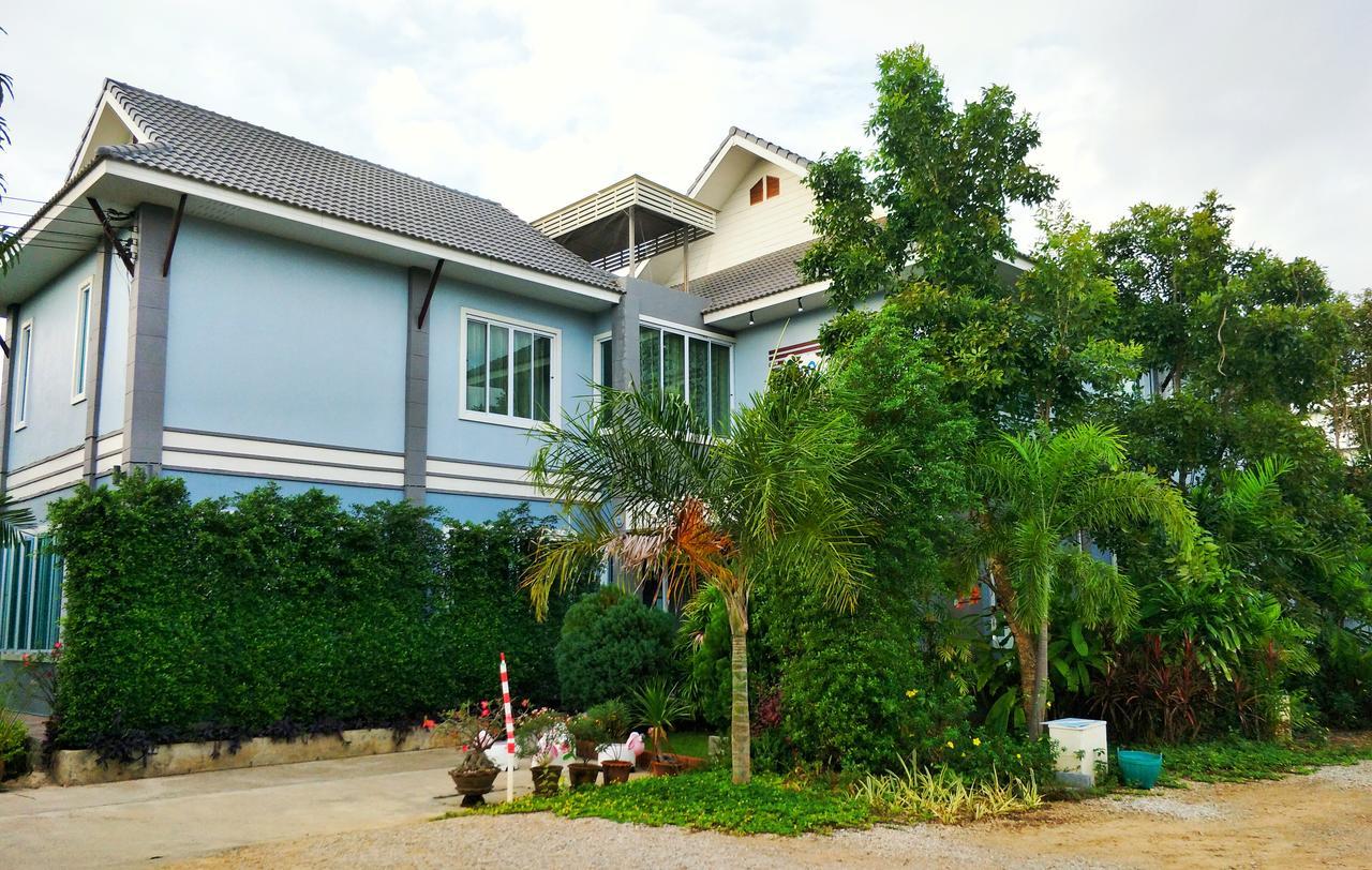 Blue House Sukhothai Exteriör bild